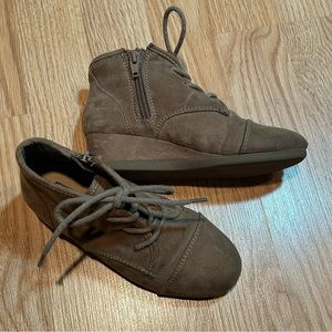 Mad Love‎ wedge booties child 13